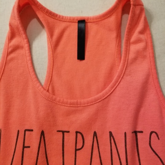 Fun tank ~ Just chillin! - Picture 3 of 4